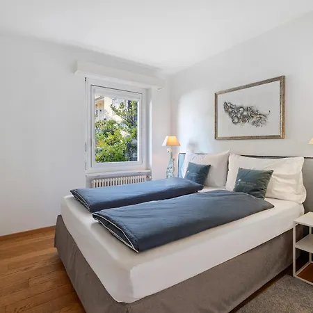 View Including Parking Appartement