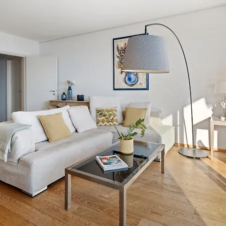 Appartement View Including Parking