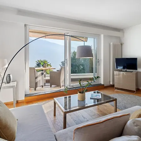 View Including Parking Apartmán